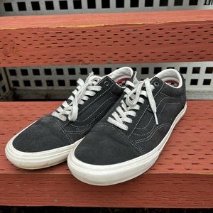 Vans Skate Old Skool Pros in Ghost marshmallow